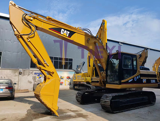 CAT Excavator 320BL