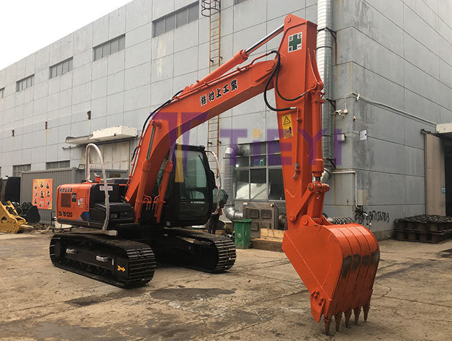 Excavator ZX120